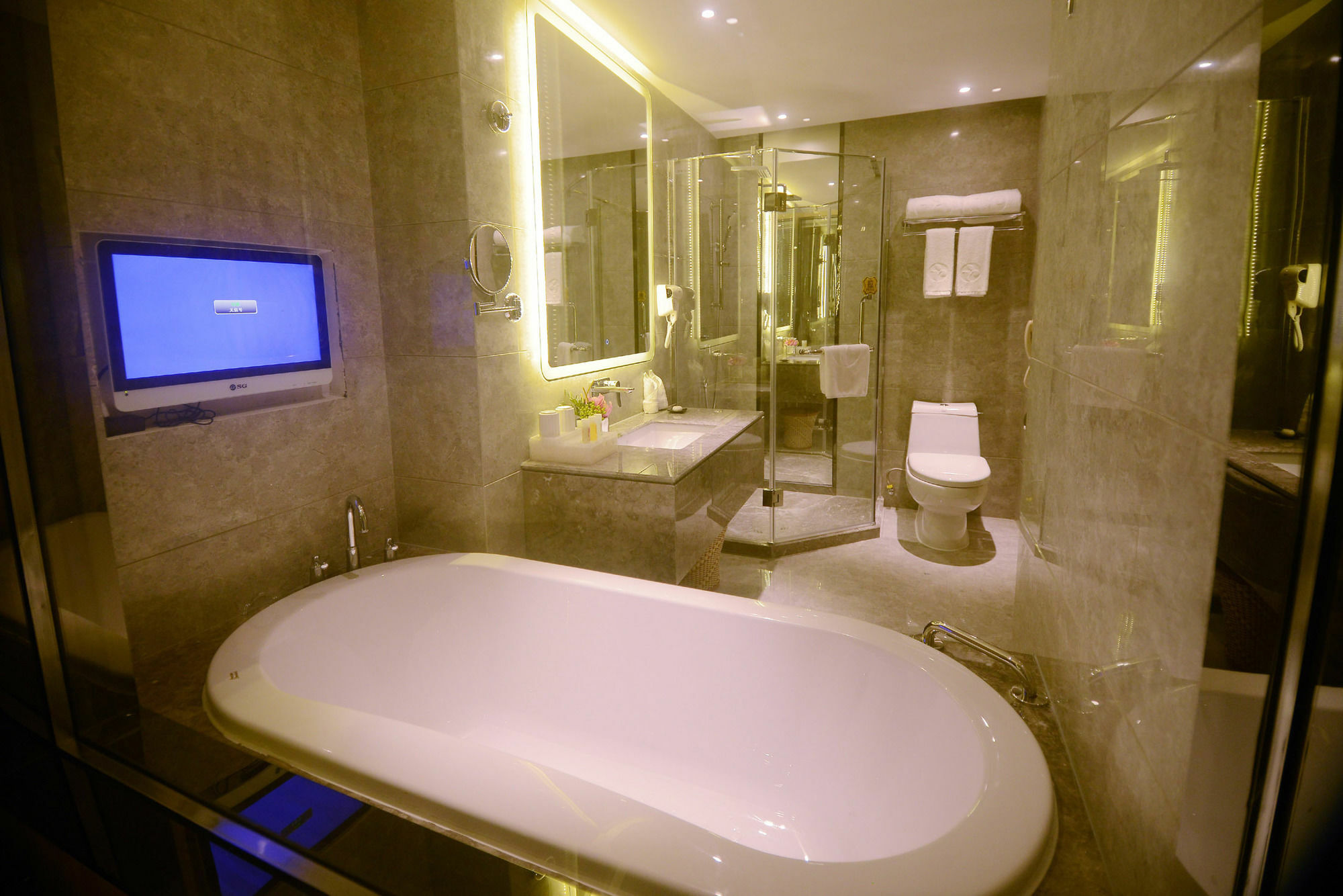 Ramada Shenzhen Baoan Otel Dış mekan fotoğraf